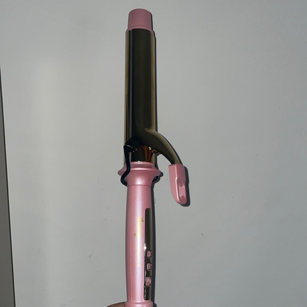 Amerezy x bellami curling iron